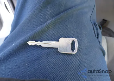 2011 Ford E-350 Super Duty Xlt z USA, uszkodzony, nr VIN 1FBSS3BL4BDA75070